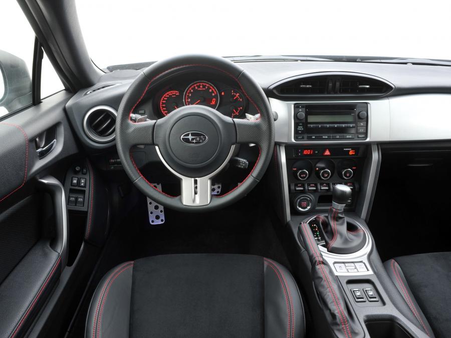 Subaru BRZ Aero Package 2012 года  (EU) (фото 4 из 30)